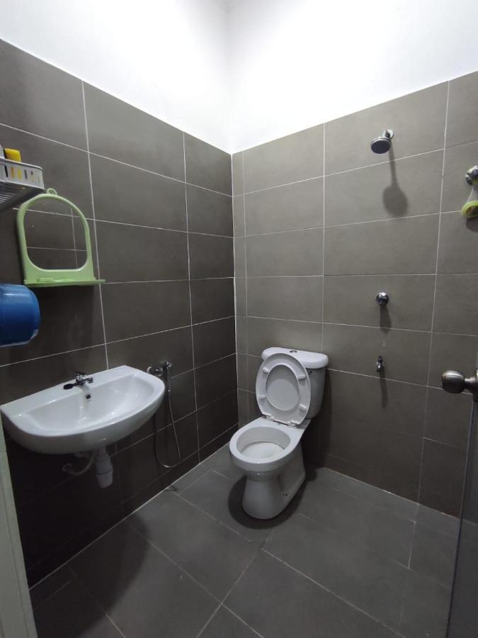 Bb D'Velodrom Homestay דאנגון מראה חיצוני תמונה